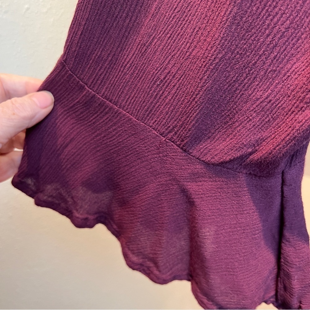 CATHERINE’s Beaded Crepe-Like Pullover Top w/Beautiful Beading!  Flutter Cuffs - Picture 4 of 6